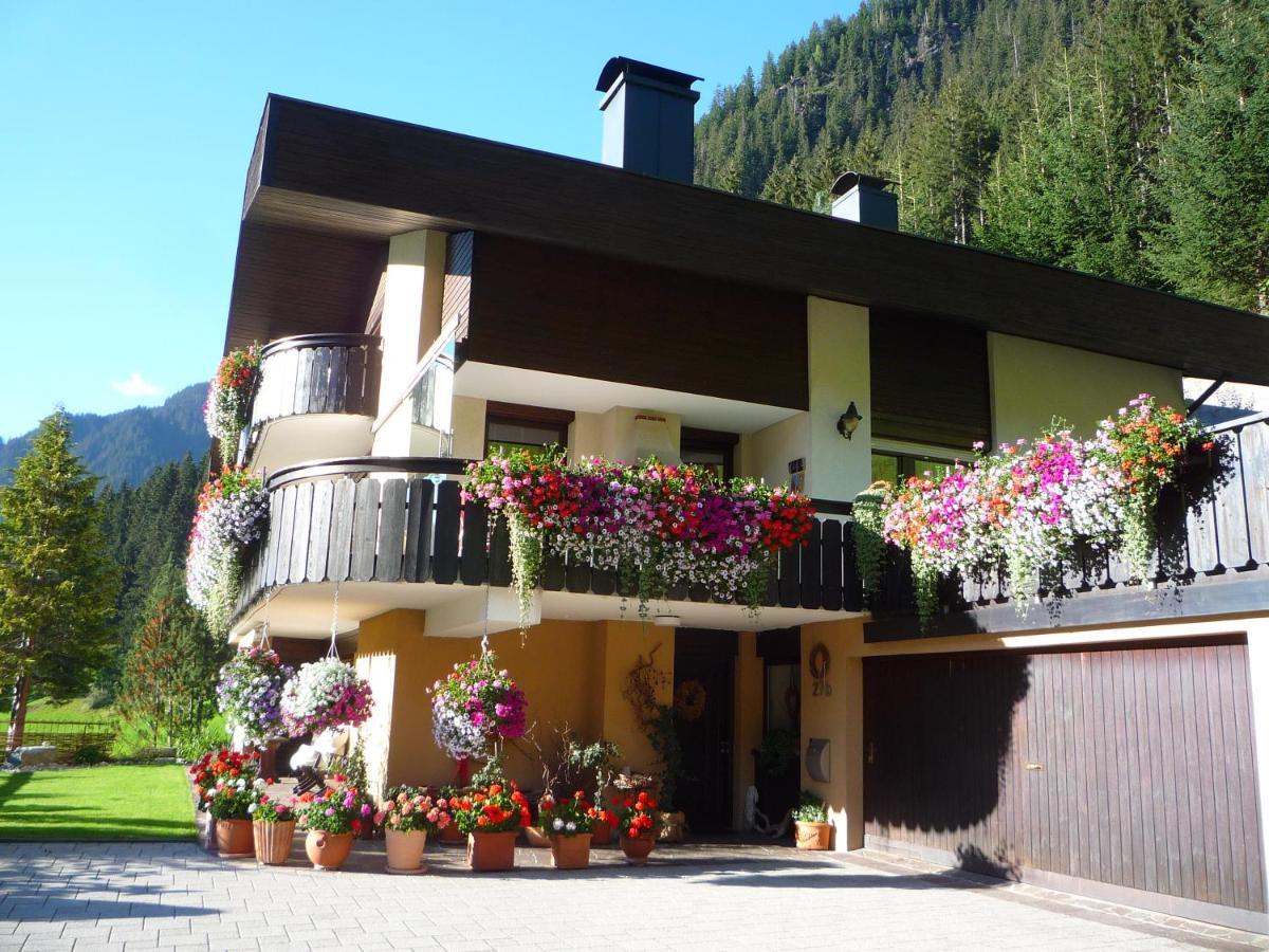 Haus Gueatli Apartment Gaschurn Exterior foto