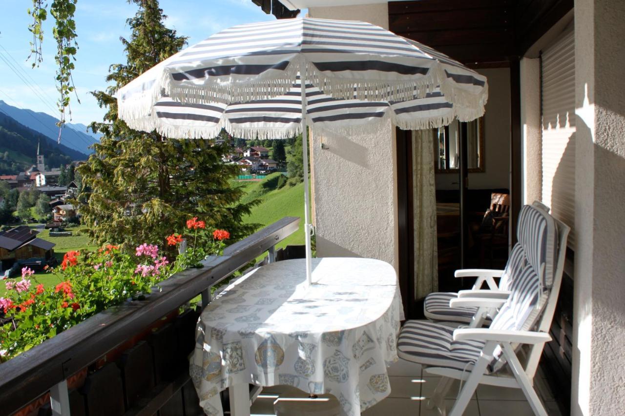 Haus Gueatli Apartment Gaschurn Exterior foto
